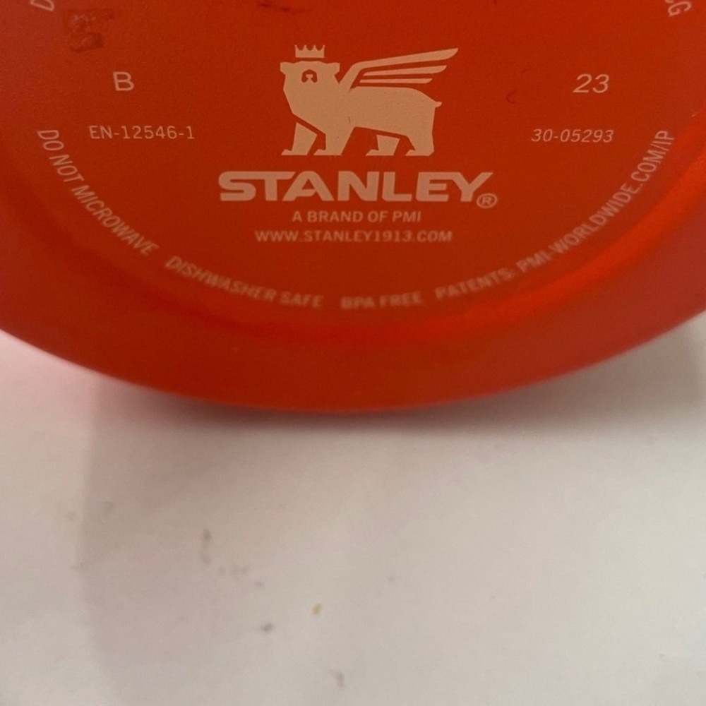 Stanley IceFlow AeroLight 36oz/1.1 L Water Bottle Fast Flow Lid Orange Red EUC - Picture 3 of 6